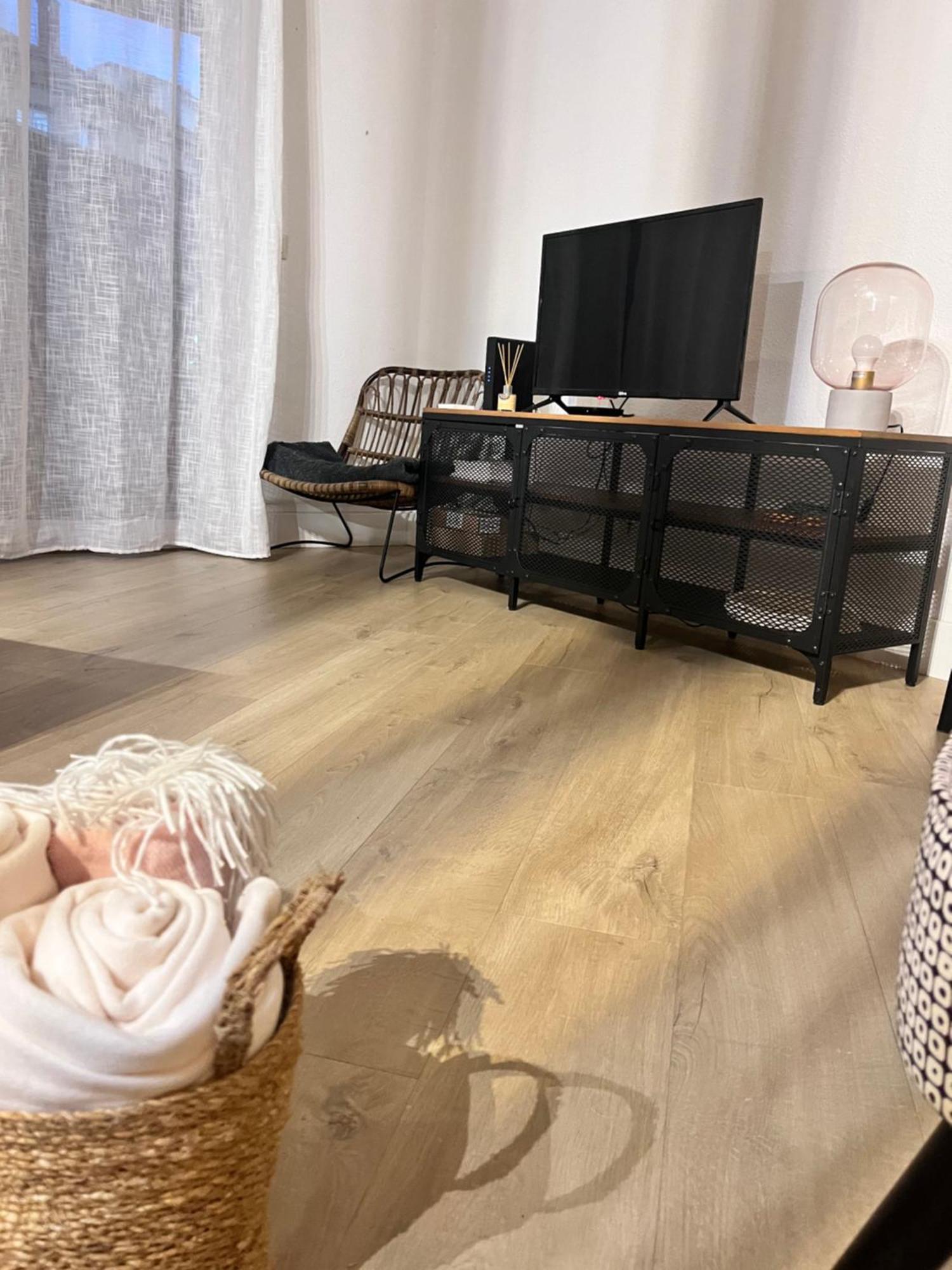 Appartement T3 Proche Remparts Avignon Bagian luar foto