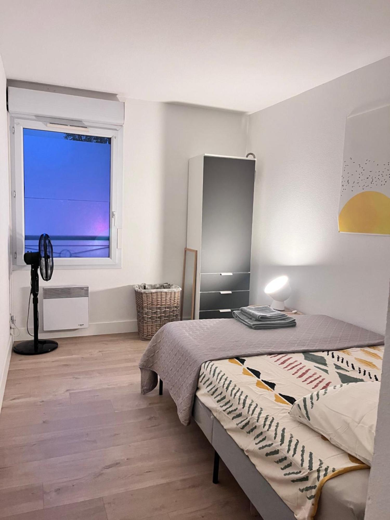 Appartement T3 Proche Remparts Avignon Bagian luar foto