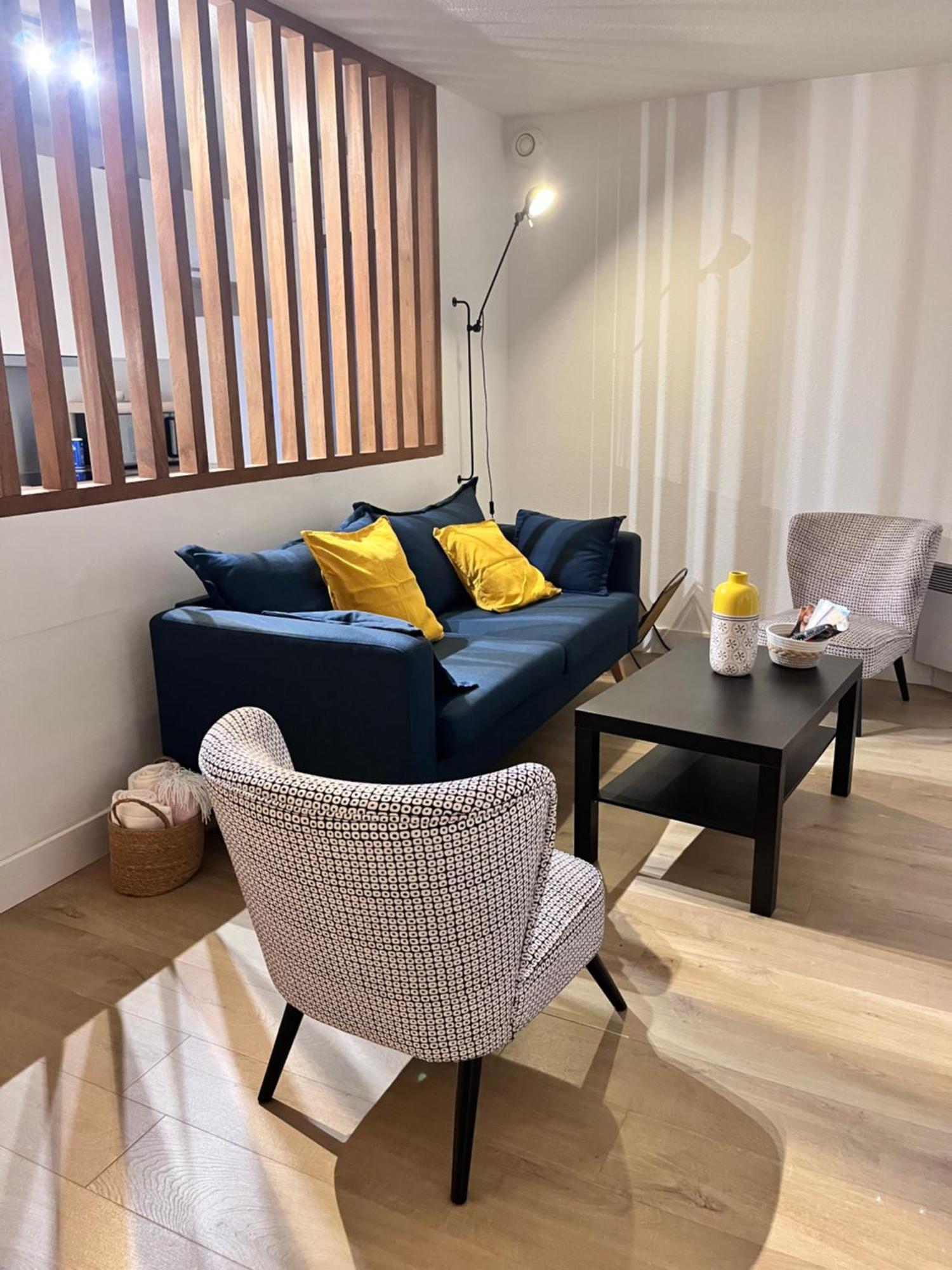 Appartement T3 Proche Remparts Avignon Bagian luar foto